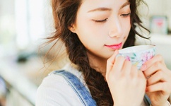 美女警察办案被奸